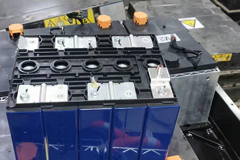 ㊣永泰长庆汽车电池回收价格☯海拉报废电池回收☯附近回收铅酸蓄电池